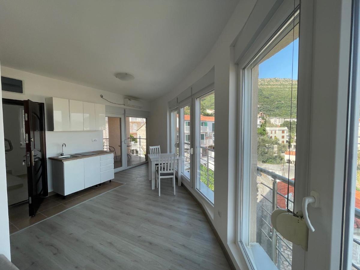 Upart House Appartement Petrovac Buitenkant foto