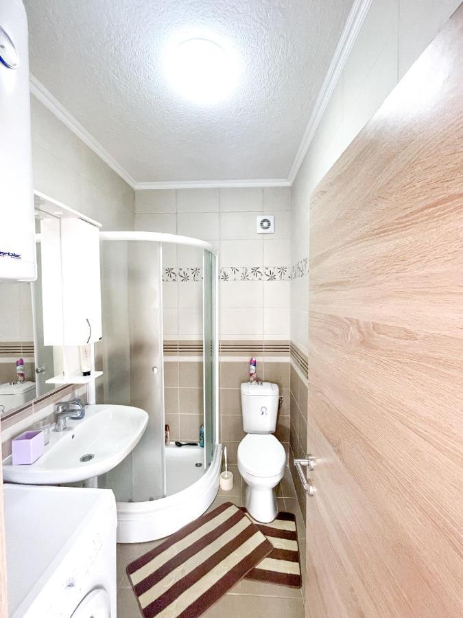 Upart House Appartement Petrovac Buitenkant foto