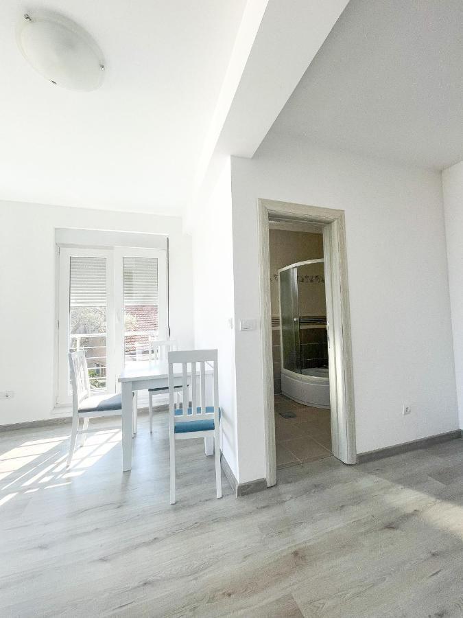 Upart House Appartement Petrovac Buitenkant foto